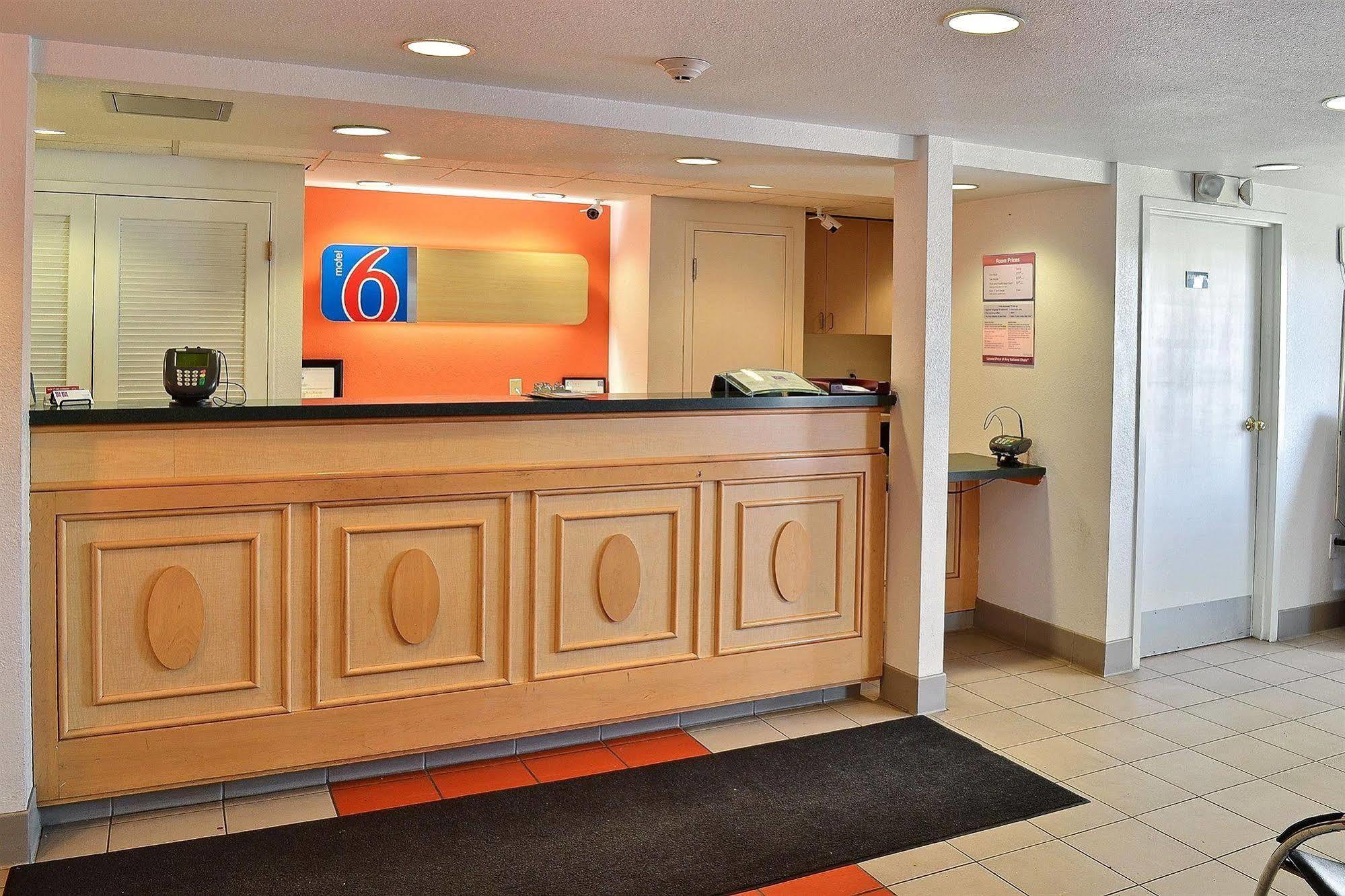 Motel 6-Billings, Mt - North Dış mekan fotoğraf